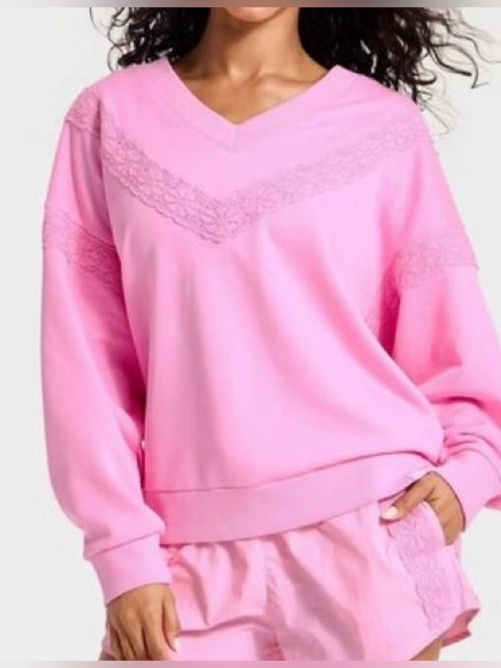 Women’s JOYLAB Pink V-Neck Lace Crochet Inset Sweatshirt Top XL NWT